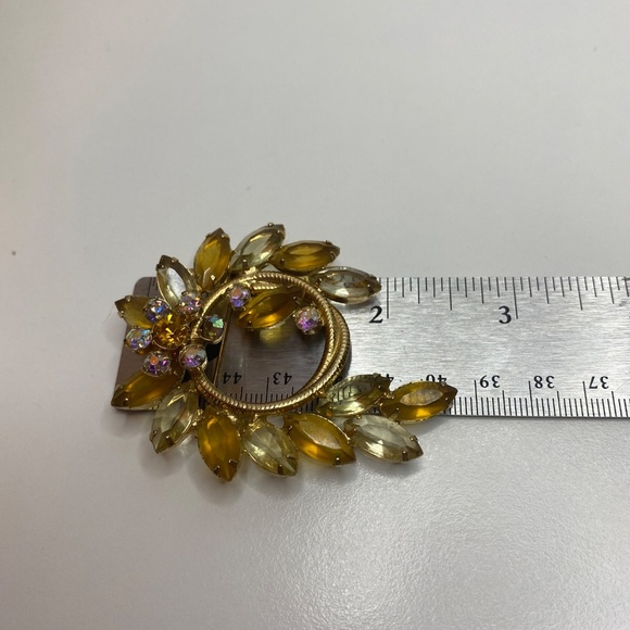 Large Vintage Juliana Rhinestone Crystal Open Back Brooch Pin Yellow - Picture 7 of 7
